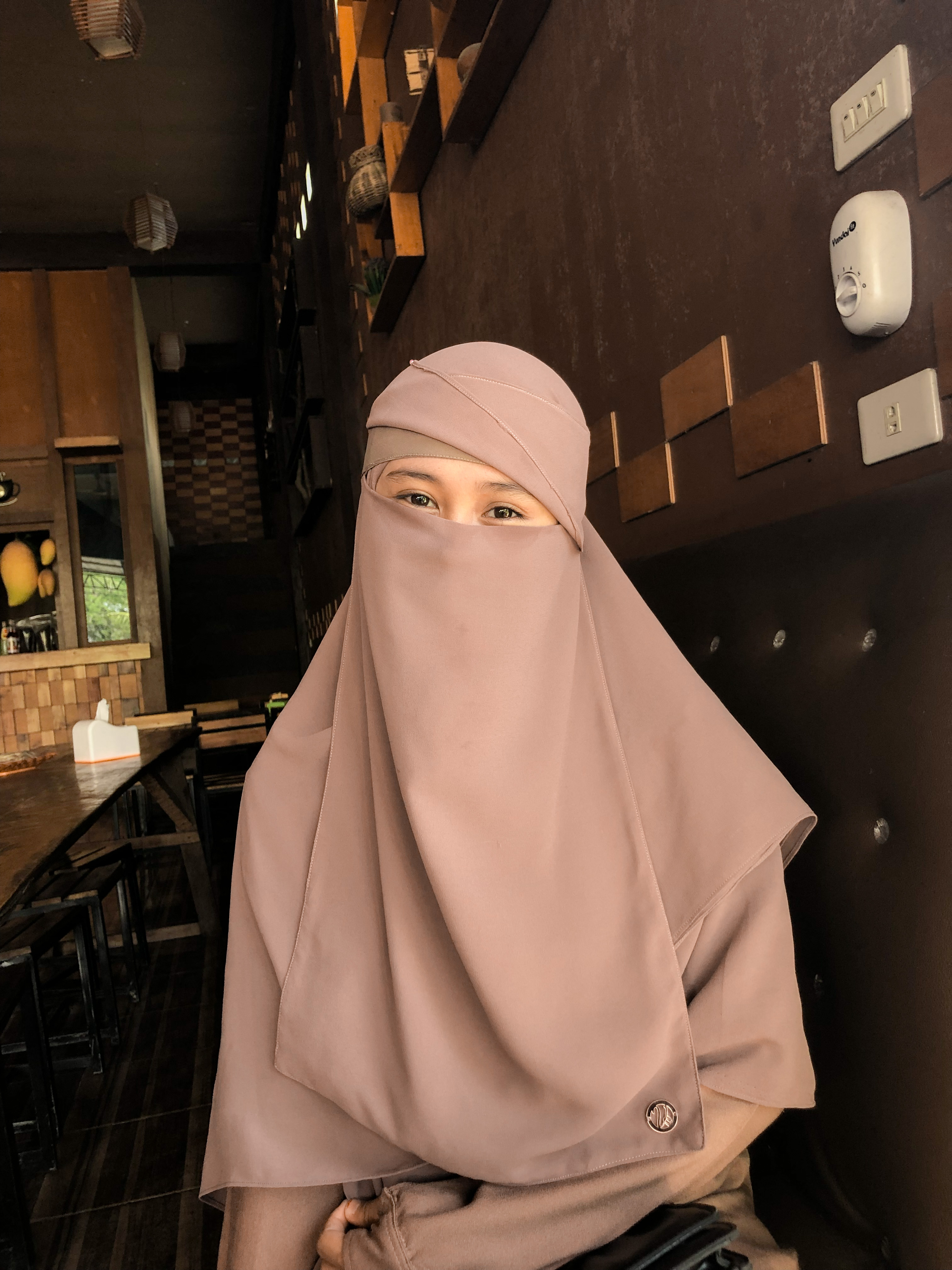 Asar Humanity x Vivi Andini